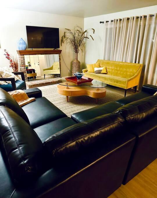 5 Beds, 2 Full Baths, W/Gazebo, W/Fenced Backyard Villa Yuba City Buitenkant foto
