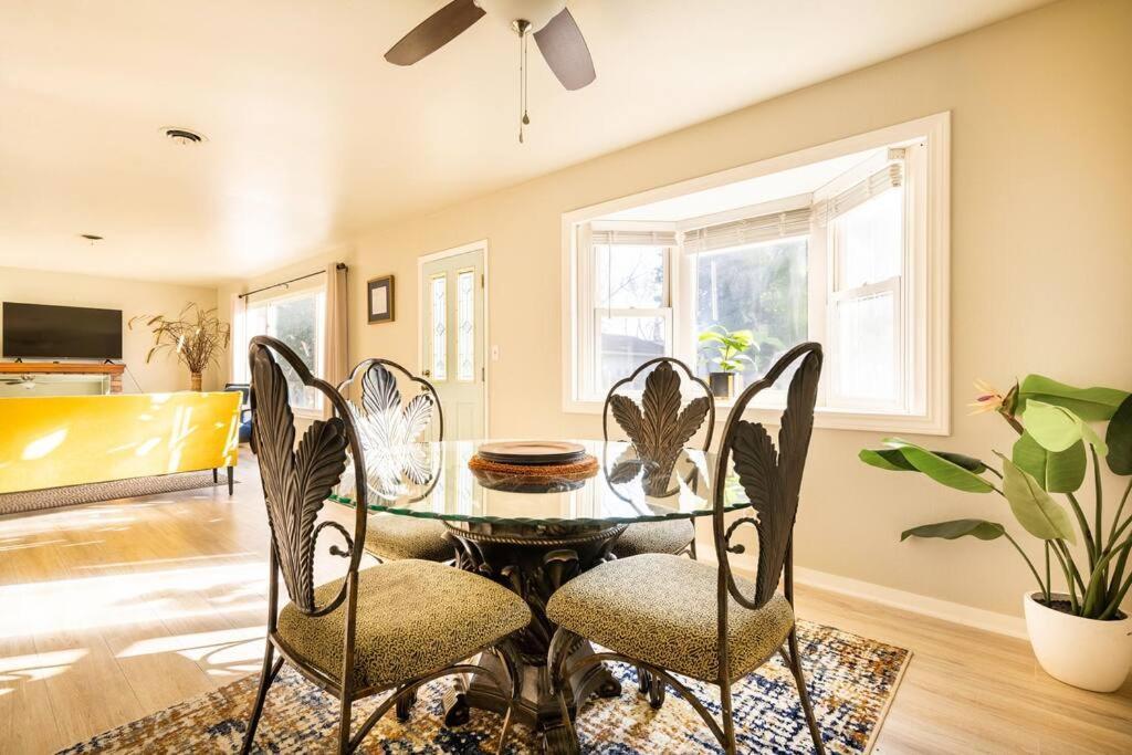 5 Beds, 2 Full Baths, W/Gazebo, W/Fenced Backyard Villa Yuba City Buitenkant foto
